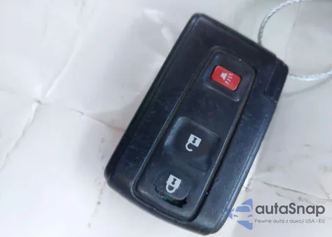 2005 Toyota Prius z USA, uszkodzony, nr VIN JTDKB20U153046993